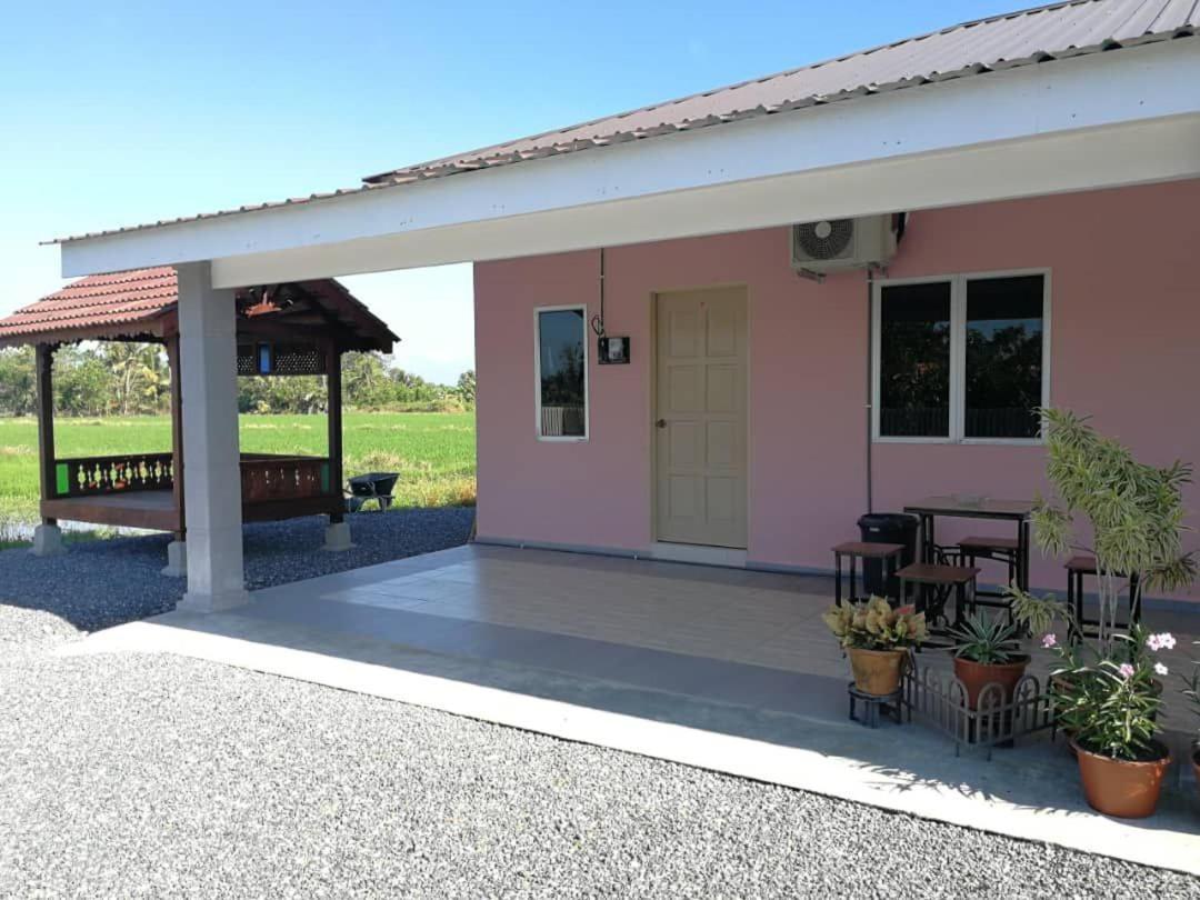 Chalet Desa Halban Kangar Exterior photo